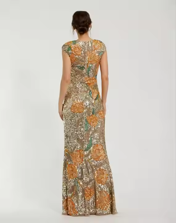 Sexy Maxi Dress for Adults A-line Silhouette o - Neck Front Solid Beading Floor-Length Length Embroidered Modest